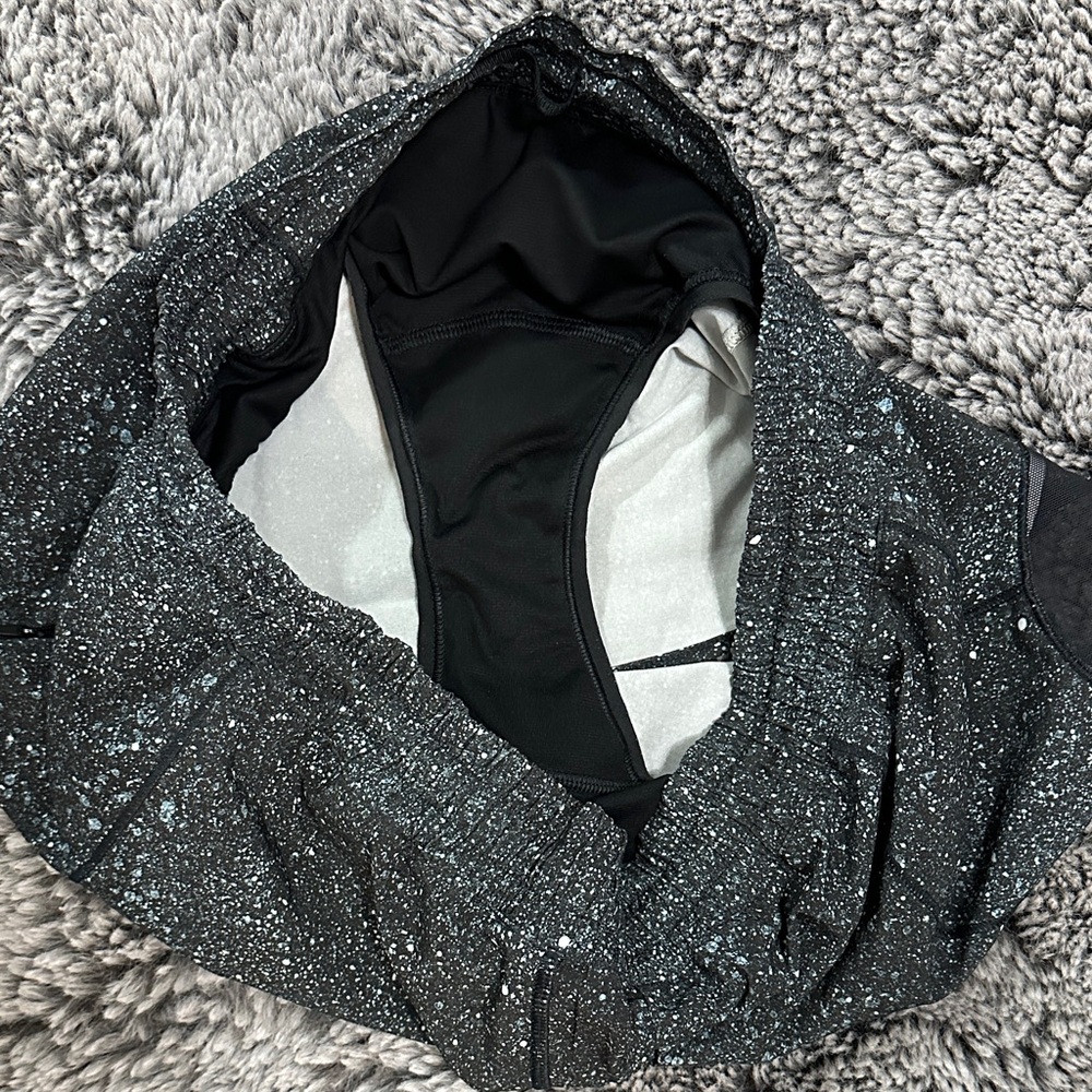 Lululemon Athletica Workout Shorts - Picture 4 of 9